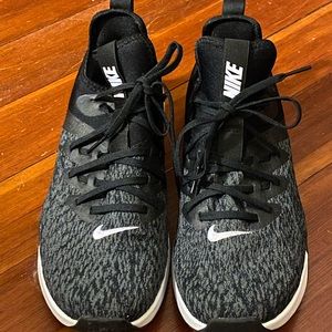 Nike Foundation Elite TR training sneakers